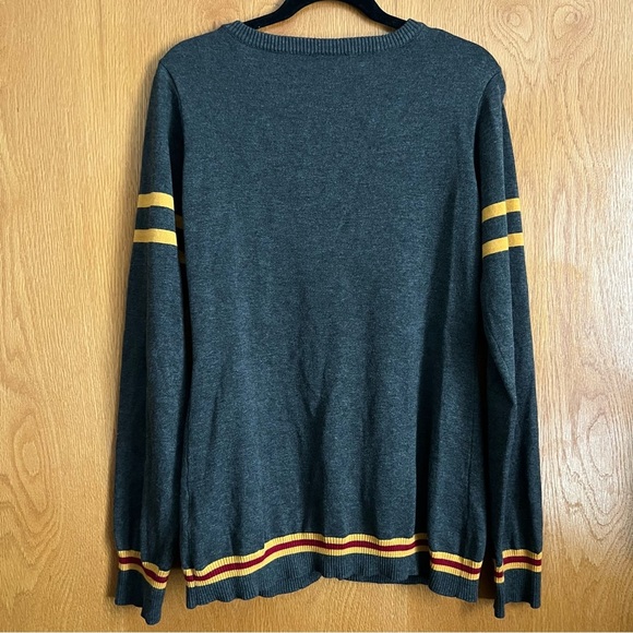 Harry Potter size large gray cardigan - Picture 3 of 9